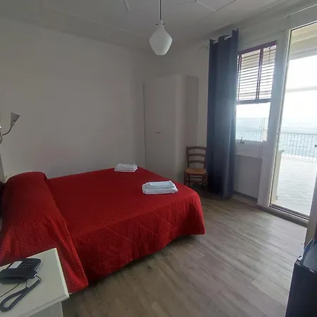 Tirreno 알라시오