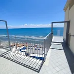 Hotel Tirreno *