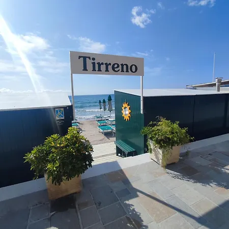 Tirreno מלון אלסיו