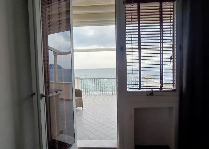 Hotel Tirreno
