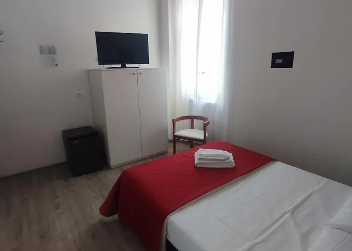 Hotel Tirreno *